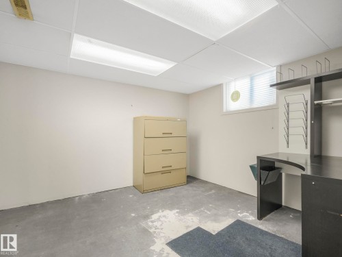 5020 48 Avenue, Leduc, AB - Indoor Photo Showing Basement