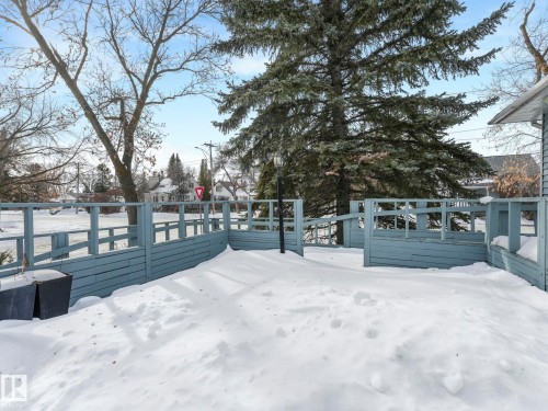 5020 48 Avenue, Leduc, AB - Outdoor