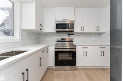 9 1415 62 Street  Edmonton, AB T6L 4K1