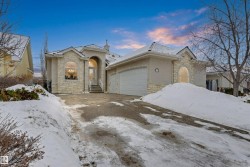 192 DARLINGTON Crescent  Edmonton, AB T6M 2T2