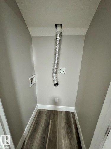 8729 Mayday Lane, Edmonton, AB - Indoor Photo Showing Other Room