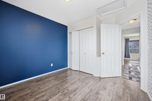 2103 36 Avenue Nw, Edmonton, AB - Indoor Photo Showing Other Room