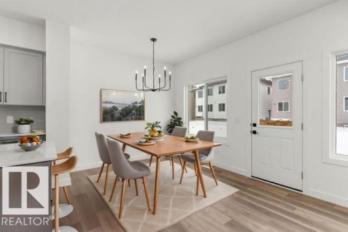 932 18 Avenue, Edmonton, AB - Indoor Photo Showing Dining Room