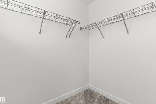 932 18 Avenue, Edmonton, AB - Indoor With Storage