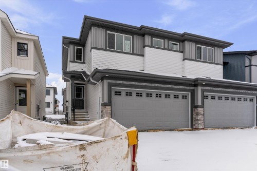 932 18 Avenue, Edmonton, AB - Outdoor With Facade
