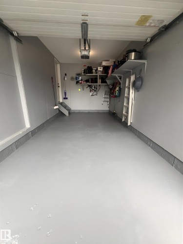 6828 159A Avenue, Edmonton, AB - Indoor Photo Showing Garage