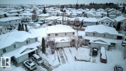 6828 159A Avenue, Edmonton, AB - Outdoor With Facade