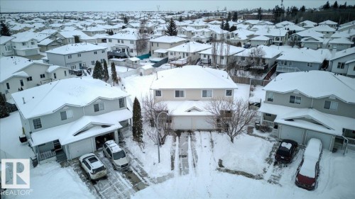 6828 159A Avenue, Edmonton, AB - Outdoor With Facade