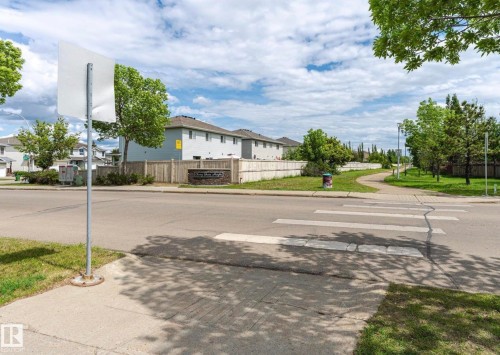 6828 159A Avenue, Edmonton, AB - Outdoor With View