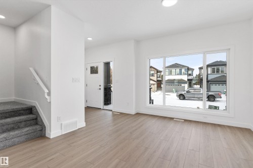 20719 43 Avenue, Edmonton, AB - Indoor Photo Showing Other Room