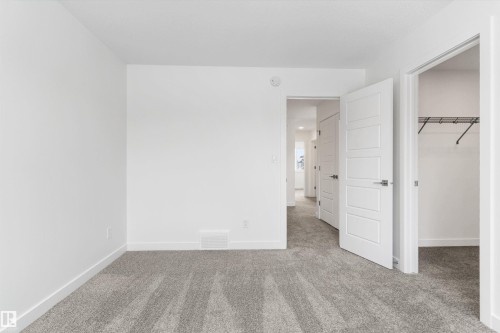20719 43 Avenue, Edmonton, AB - Indoor Photo Showing Other Room