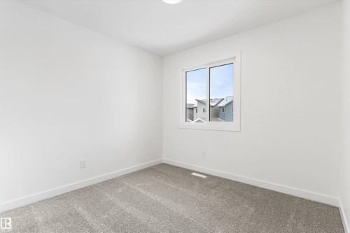 20719 43 Avenue, Edmonton, AB - Indoor Photo Showing Other Room