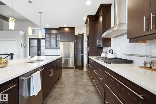 83 Lafleur Drive, St. Albert, AB - Indoor Photo Showing Kitchen With Stainless Steel Kitchen With Double Sink With Upgraded Kitchen