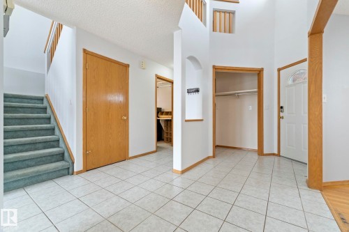752 Whiston Court, Edmonton, AB - Indoor Photo Showing Other Room