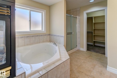 3621 28A Street, Edmonton, AB - Indoor Photo Showing Bathroom