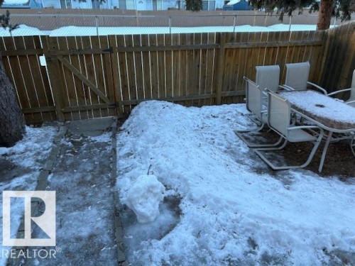 View of yard covered in snow - 94 Belmead Gardens, Edmonton, AB - Outdoor