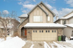 387 CALDERON Crescent  Edmonton, AB T6V 1R8