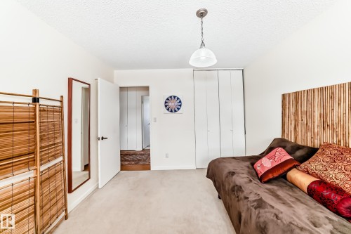 9924 152 Street, Edmonton, AB - Indoor Photo Showing Other Room