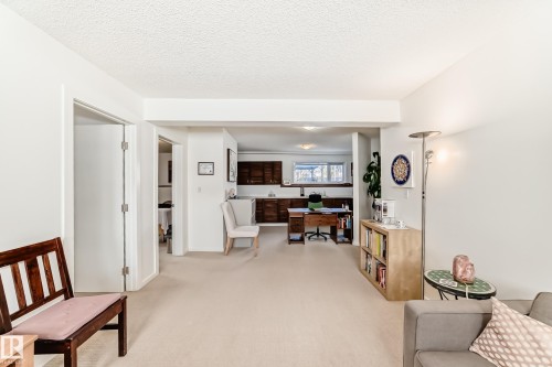 9924 152 Street, Edmonton, AB - Indoor Photo Showing Other Room