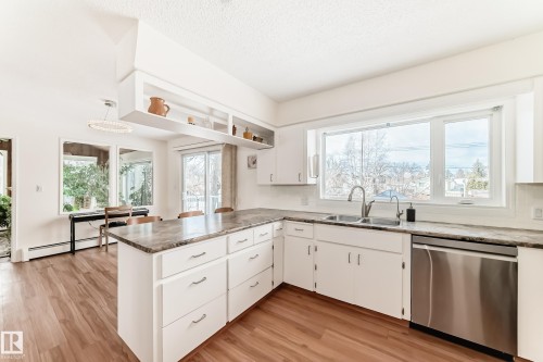 9924 152 Street, Edmonton, AB - Indoor Photo Showing Kitchen With Double Sink