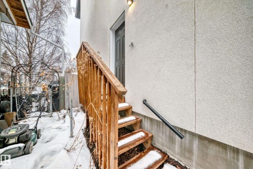 7642 91 Avenue, Edmonton, AB - Outdoor