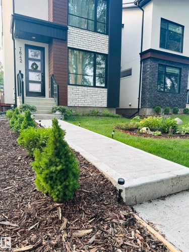 7642 91 Avenue, Edmonton, AB - Outdoor