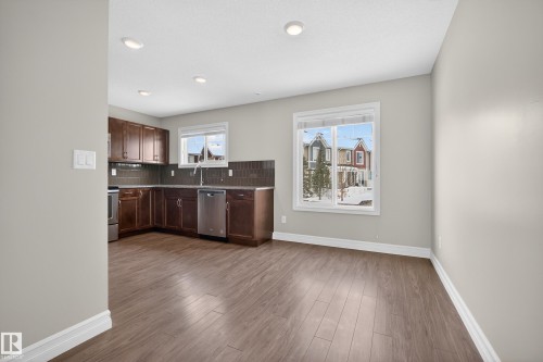 5 1508 105 Street, Edmonton, AB - Indoor Photo Showing Other Room