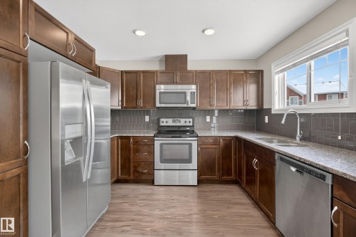 5 1508 105 Street, Edmonton, AB - Indoor Photo Showing Kitchen With Stainless Steel Kitchen With Double Sink