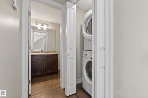 5 1508 105 Street, Edmonton, AB - Indoor Photo Showing Laundry Room