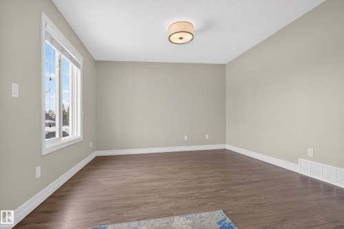 5 1508 105 Street, Edmonton, AB - Indoor Photo Showing Other Room