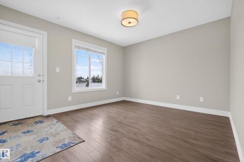 5 1508 105 Street, Edmonton, AB - Indoor Photo Showing Other Room