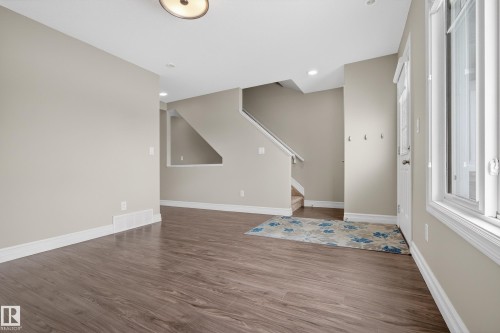 5 1508 105 Street, Edmonton, AB - Indoor Photo Showing Other Room