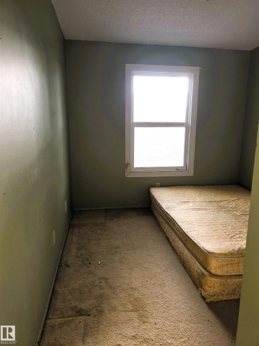 6340 184 Street Nw, Edmonton, AB - Indoor Photo Showing Other Room