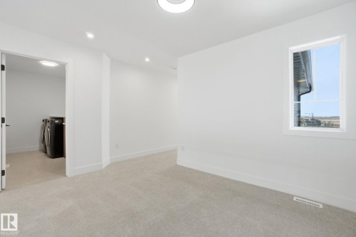 1405 Osprey Crest, Edmonton, AB - Indoor Photo Showing Other Room