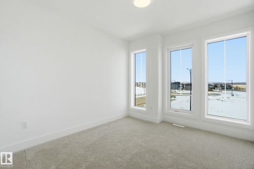 1405 Osprey Crest, Edmonton, AB - Indoor Photo Showing Other Room