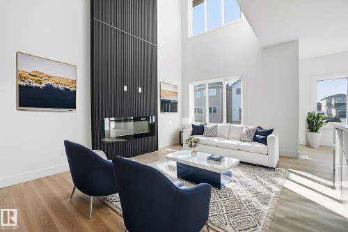 1405 Osprey Crest, Edmonton, AB - Indoor Photo Showing Living Room