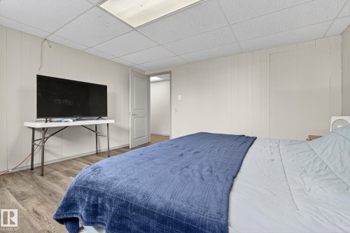 320 1 Avenue, Thorhild, AB - Indoor Photo Showing Bedroom