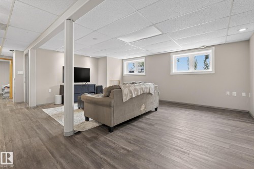 320 1 Avenue, Thorhild, AB - Indoor