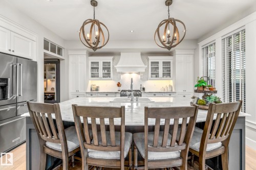 1020 Genesis Lake Boulevard, Stony Plain, AB - Indoor Photo Showing Dining Room