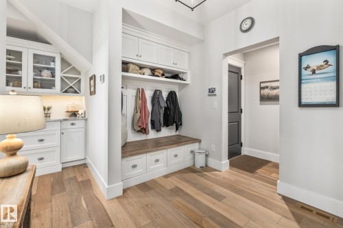 1020 Genesis Lake Boulevard, Stony Plain, AB - Indoor