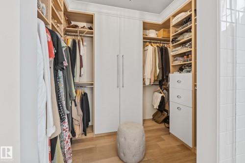 1020 Genesis Lake Boulevard, Stony Plain, AB - Indoor With Storage