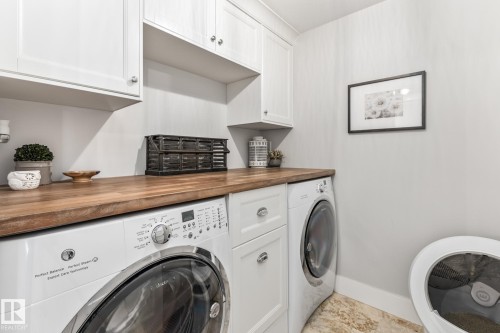 1020 Genesis Lake Boulevard, Stony Plain, AB - Indoor Photo Showing Laundry Room