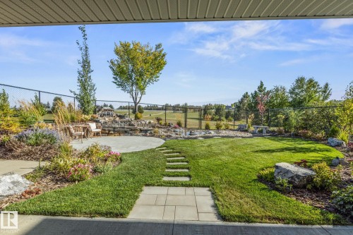 1020 Genesis Lake Boulevard, Stony Plain, AB - Outdoor