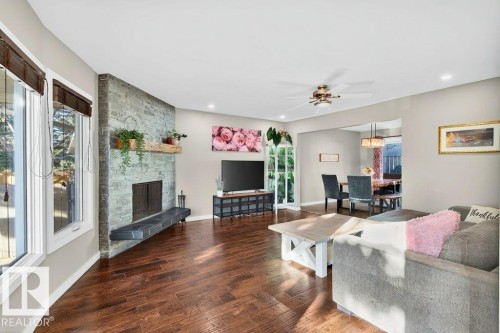 17232 76 Avenue, Edmonton, AB - Indoor Photo Showing Living Room With Fireplace