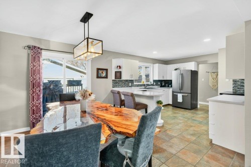 17232 76 Avenue, Edmonton, AB - Indoor