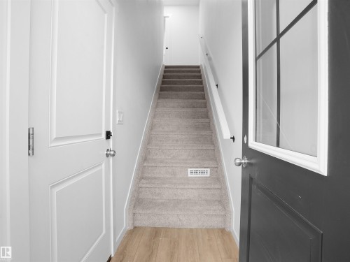 62 525 Secord Boulevard, Edmonton, AB - Indoor Photo Showing Other Room