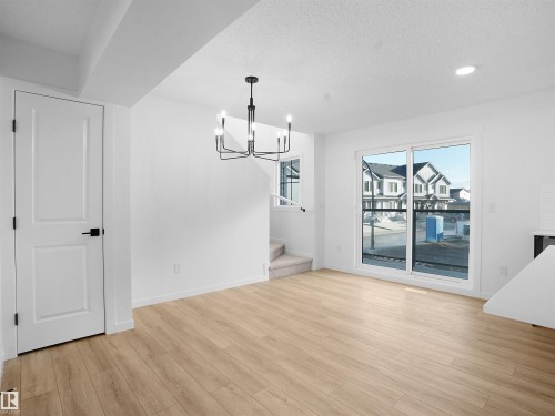 62 525 Secord Boulevard, Edmonton, AB - Indoor Photo Showing Other Room