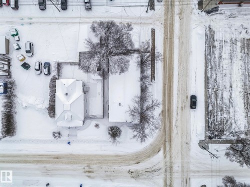 Bird's eye view - 5219 51 Avenue, Wetaskiwin, AB -  With View