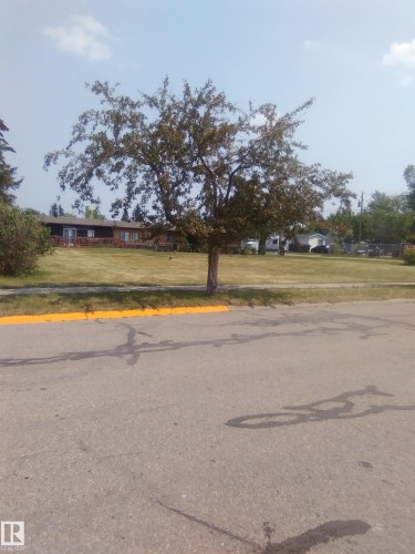 4803 50 Street, Chipman, AB 