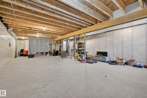 Unfinished below grade area featuring heating unit - 19286 22A Avenue, Edmonton, AB 